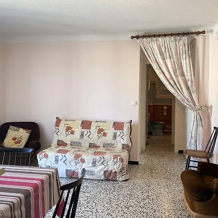 2 Pieces - 4 Couchages - Sur Ar860-b27 Апартаменты